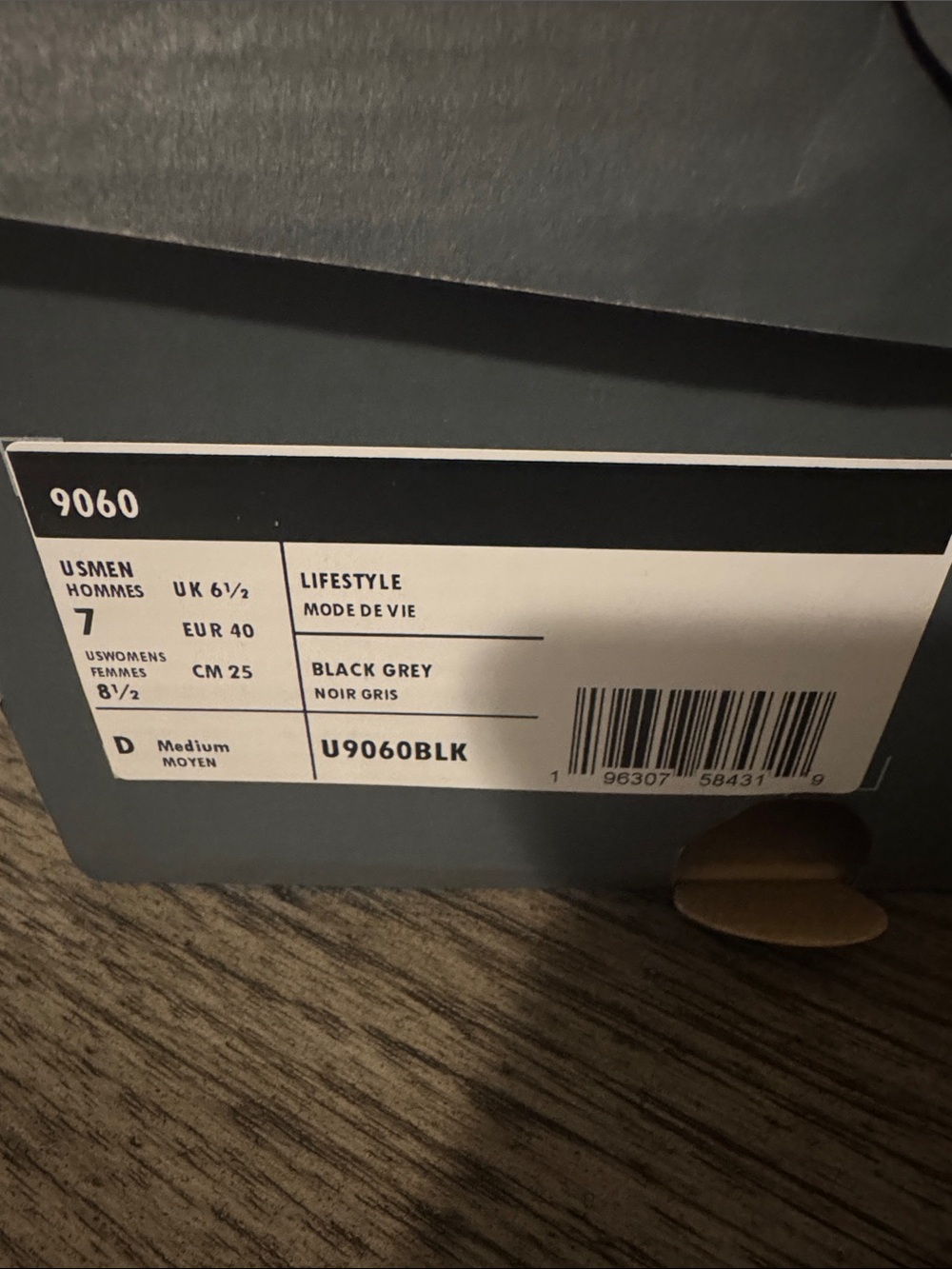New Balance Black Grey 9060 Runner Sneakers - Picture 2 of 5